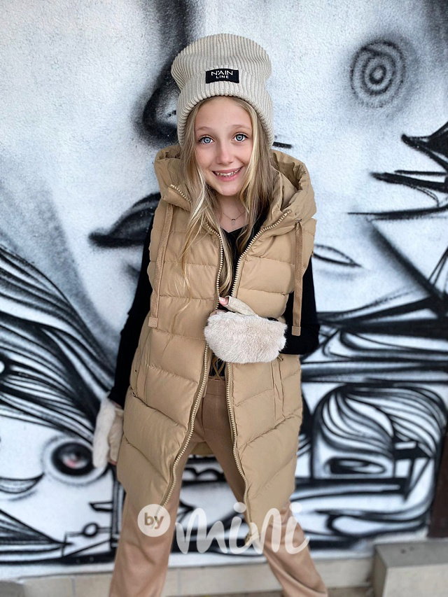 Béžová dlouhá prošívaná vesta