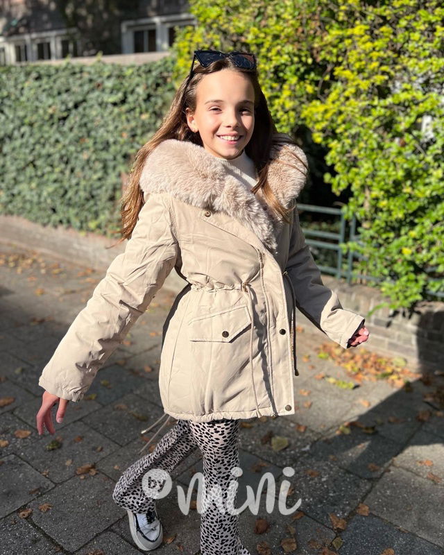 Zimní kožíšková parka tmavě béžová