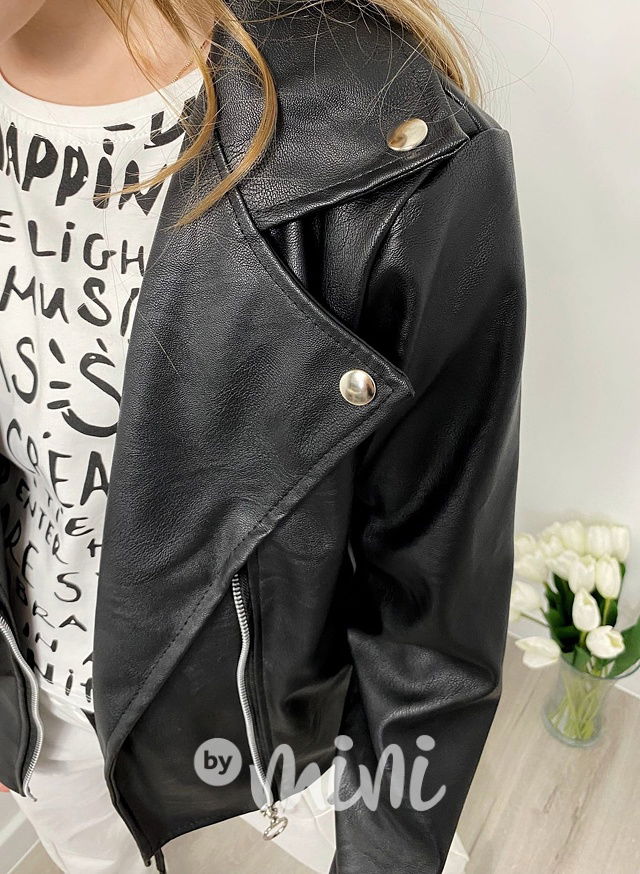 Černý křívák s kabelkou