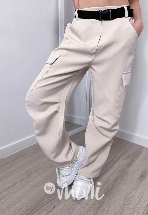 Jarní široké kapsáče s páskem light beige