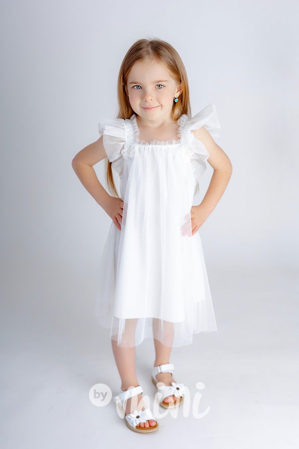 Volné tylové šaty bílé