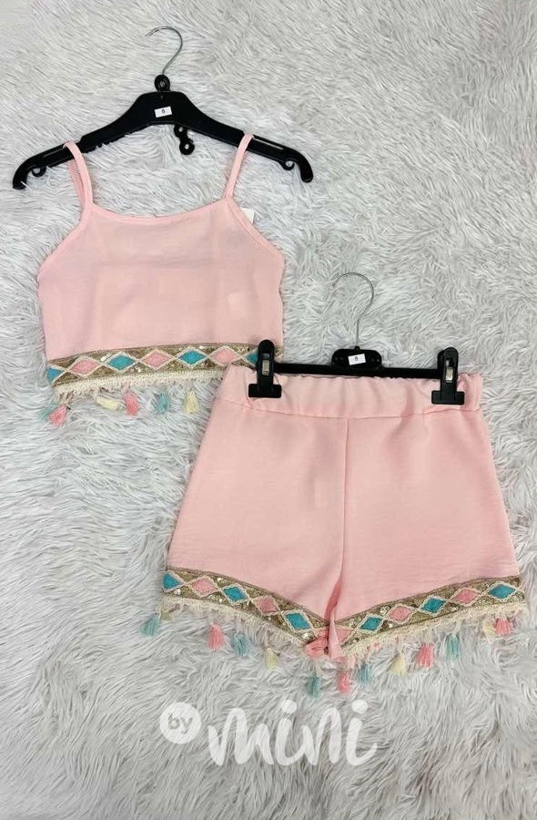 Boho top + kraťasy s třásněmi
