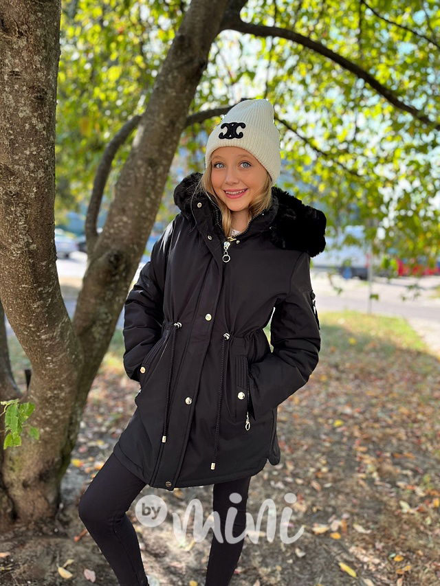 Černá zimní sporty parka