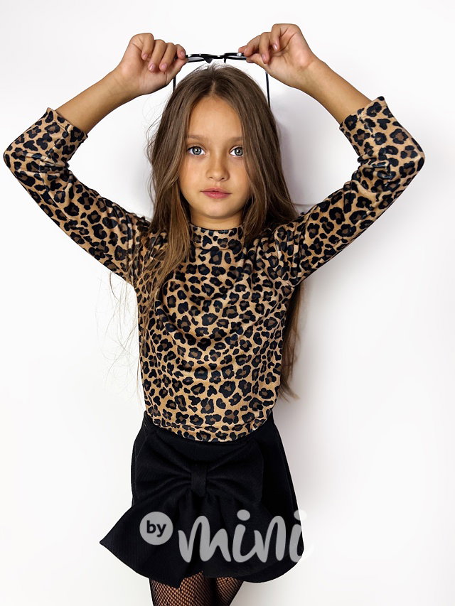 Teplá leopard blůzka s řetízkem