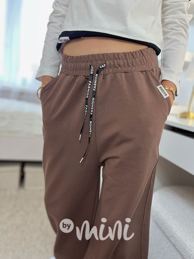 FASHION lounge volné tepláky chocolate