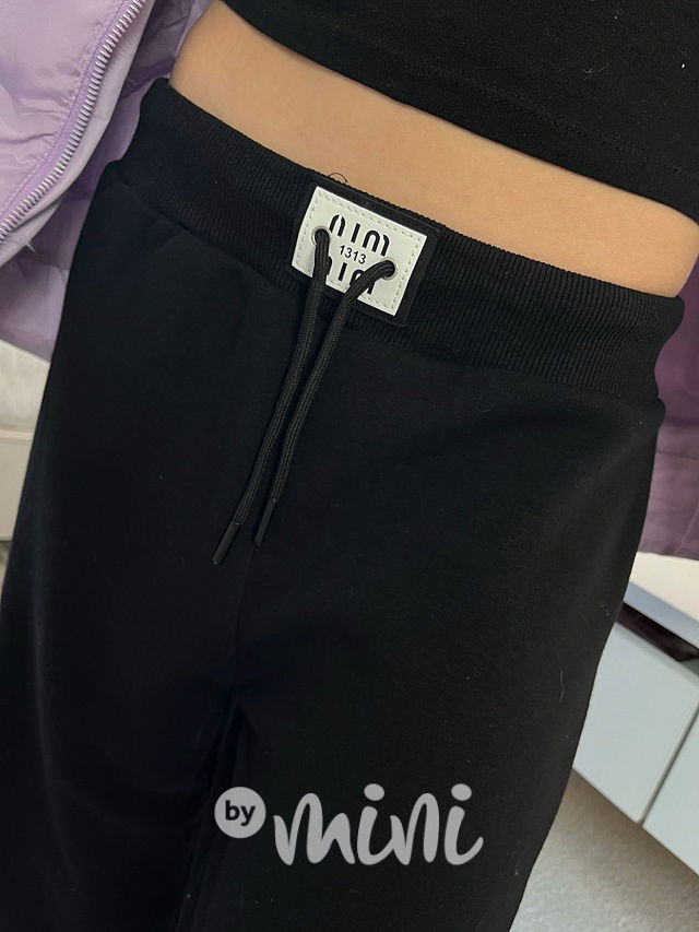 Zateplené volné tepláky se cvoky black