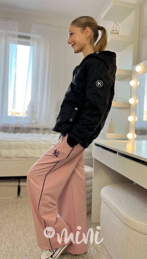 Jarní prošívaná bunda černá