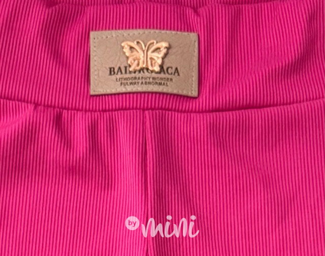 Stretch žebrované legíny malinové