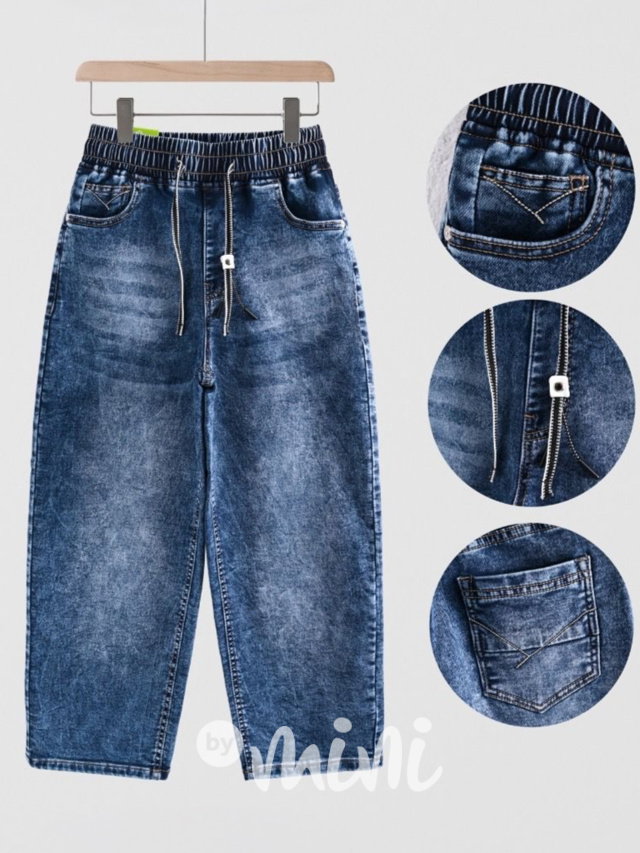 Baggy dark blue jeans