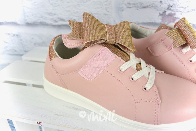 Pink tenisky s mašlí