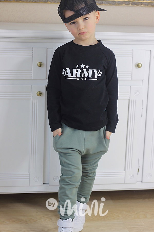 Army black triko