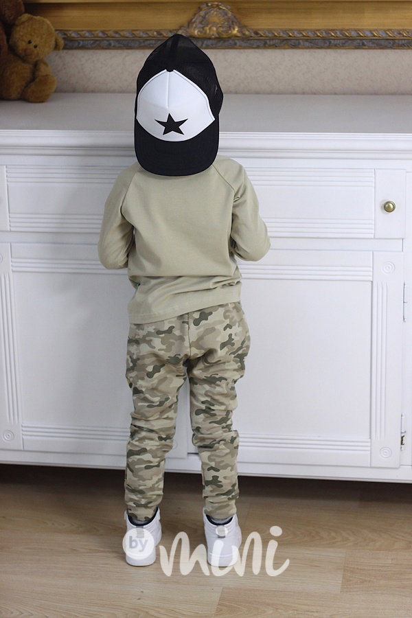 Army sand triko