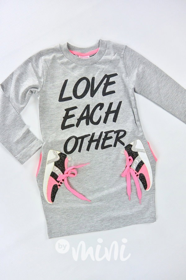 Sneakers tunika