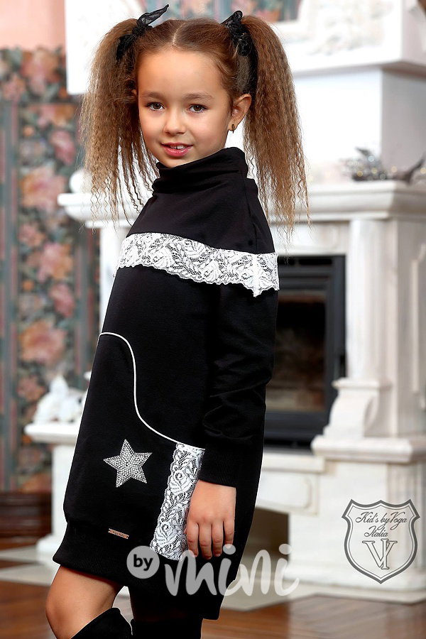 Designová tunika s krajkou