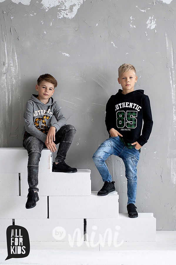 Authentic mikina - černá