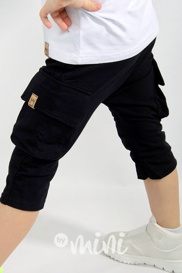 Černé shorts baggy kapsáče