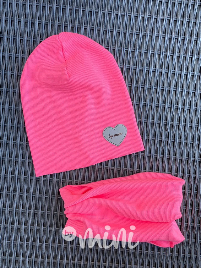 Žebrovaná čepka se srdíčkem + nákrčník - neon pink