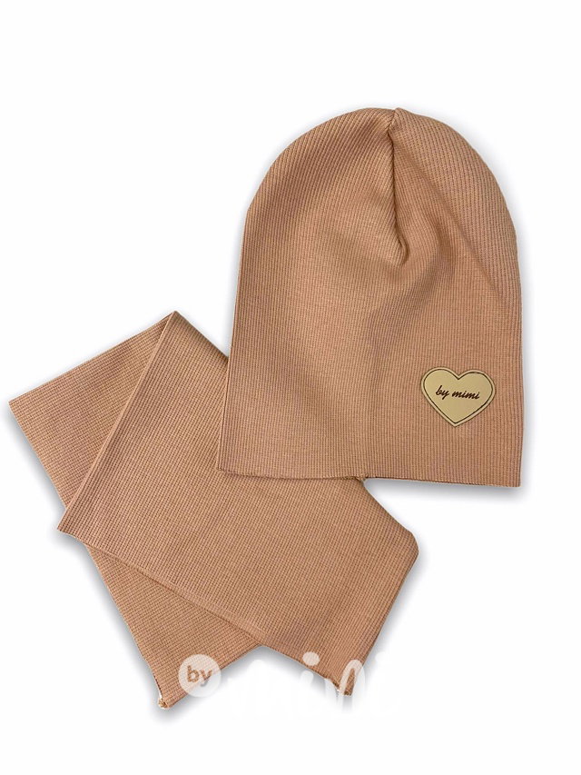 Nude žebrovaná beanie čepka s nákrčníkem