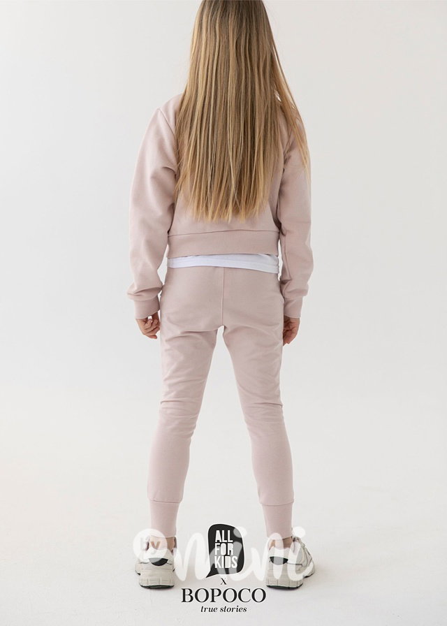 Růžové loungewear tepláky