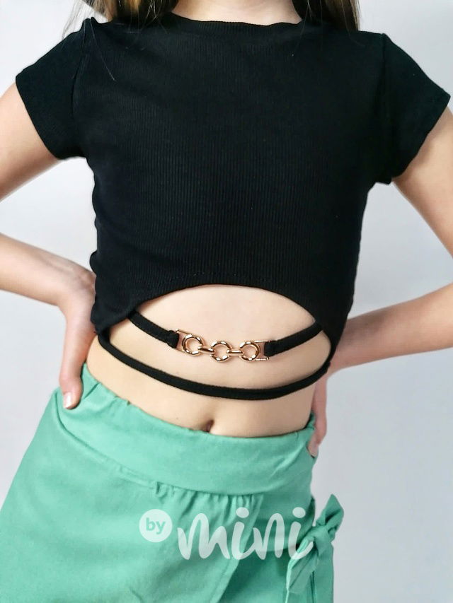 Žebrovaný crop top s ozdobou černý