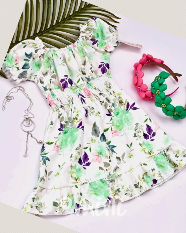 Blossom letní šaty s řetízkem