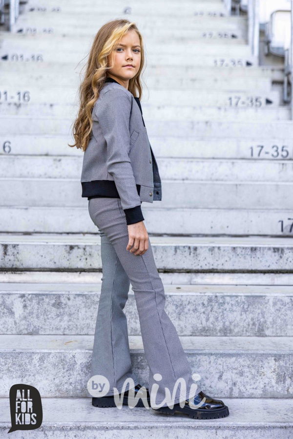 AFK school zvonáče pepitka