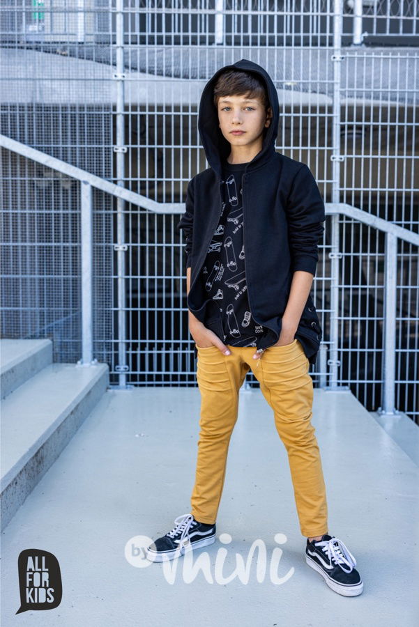 AFK skate triko černé