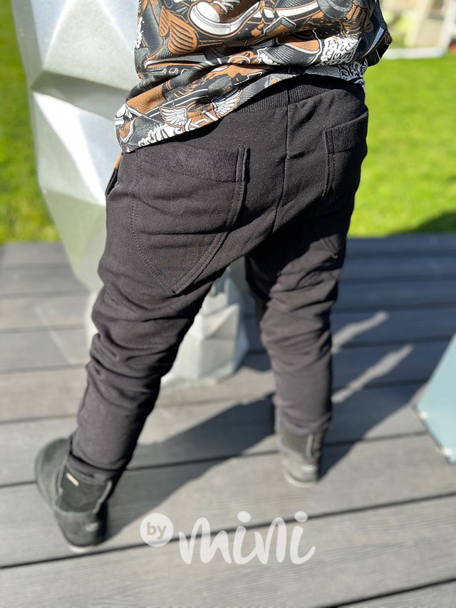 Zateplené černé BASIC tepláky