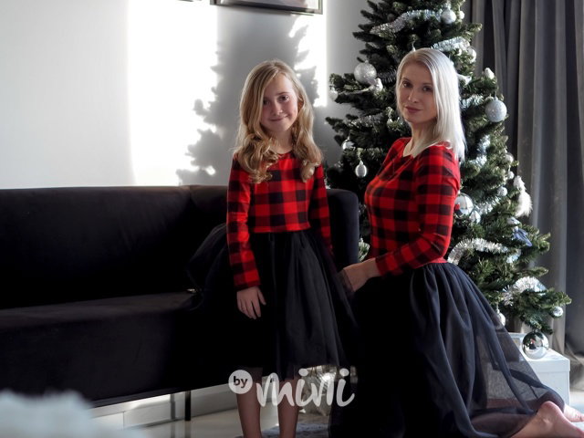 Princess karo šaty s černou maxi sukní