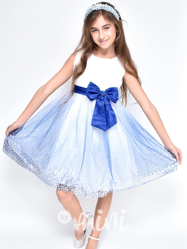 Slavnostní šaty s modrou mašlí