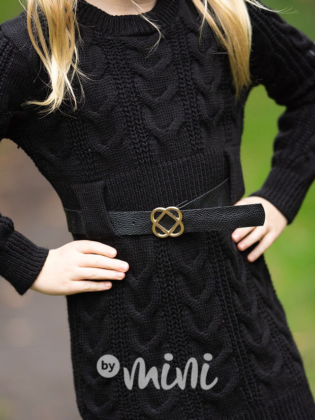 Svetrové šaty s páskem černé