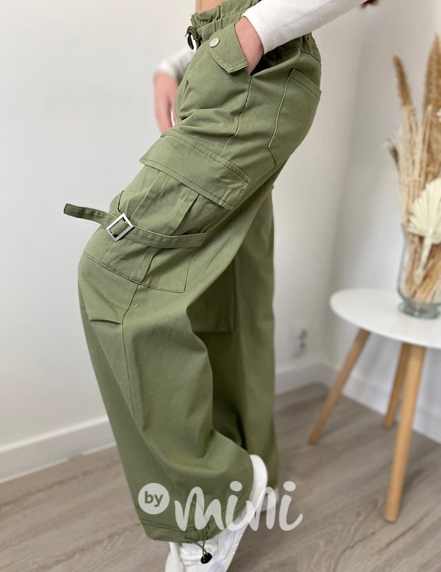 Military cargo kapsáče khaki