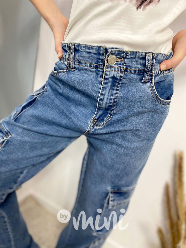 Cargo jeansy s kapsami