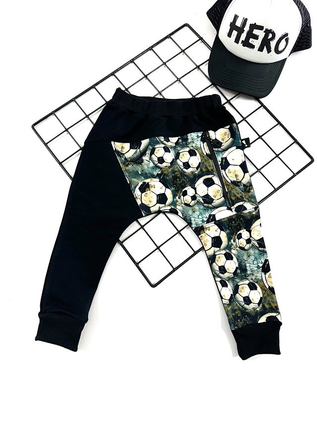 Fotbalový míč duo baggy tepláky