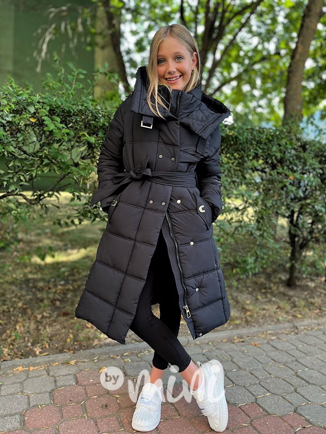 Zimní dlouhý kabát s páskem černý