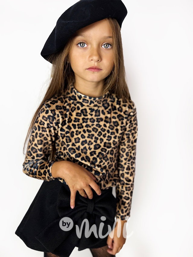 Teplá leopard blůzka s řetízkem