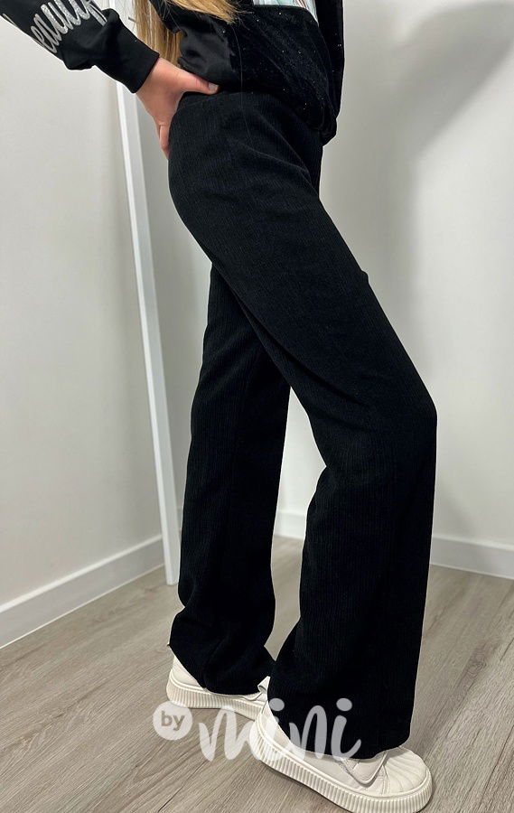 Teplé volné kalhoty černé