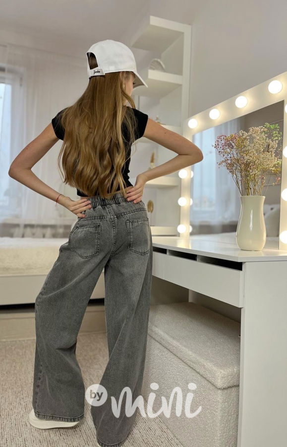 Volné ripped dark jeansy s karabinou