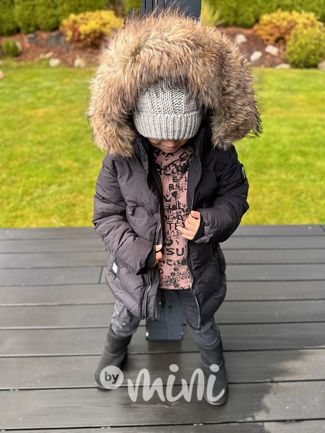 Zimní bunda s kožíškem černá