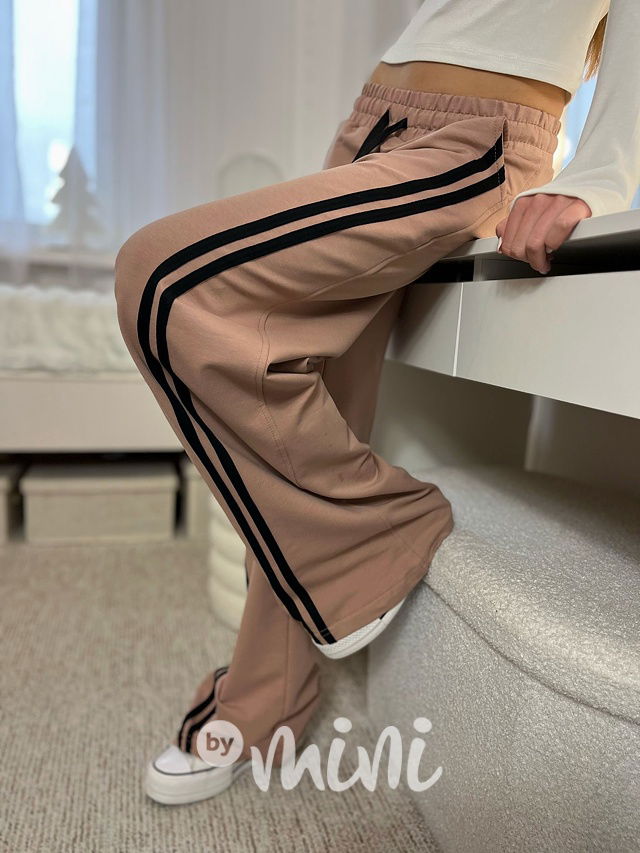 Fashion lounge volné tepláky pudrové