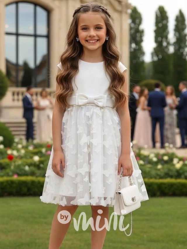 Motýlkové šaty bílé