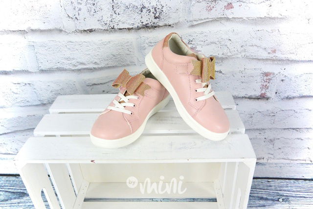 Pink tenisky s mašlí