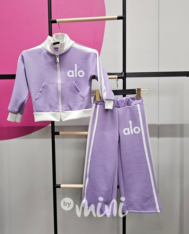 ALO lila sporty set