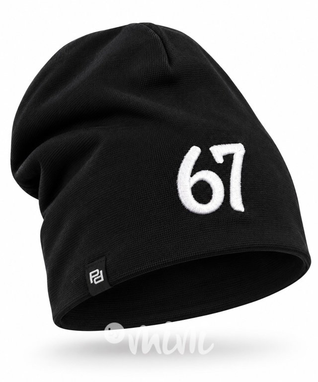 Beanie čepice 67 černá