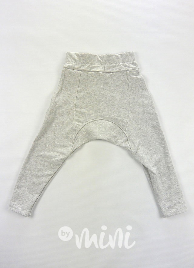 Grey baggy s knoflíky
