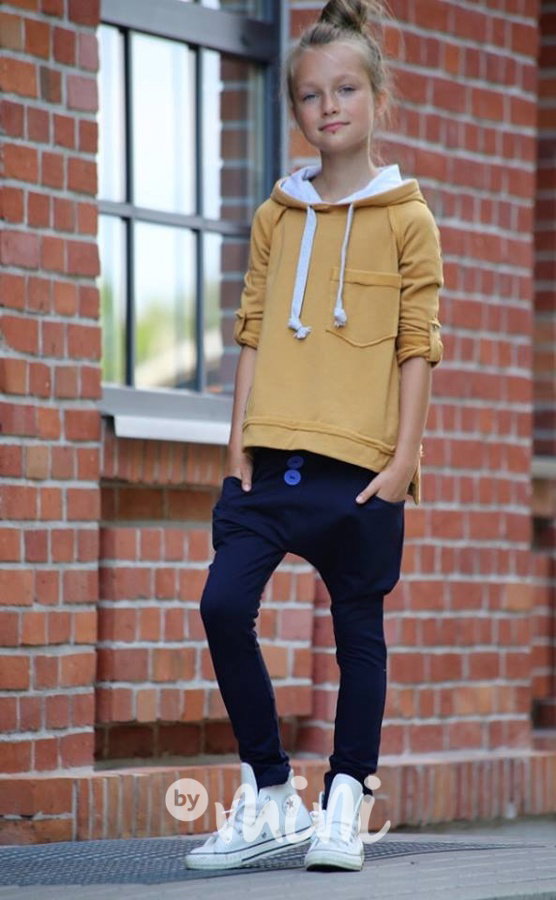 Ouškatá mustard mikča