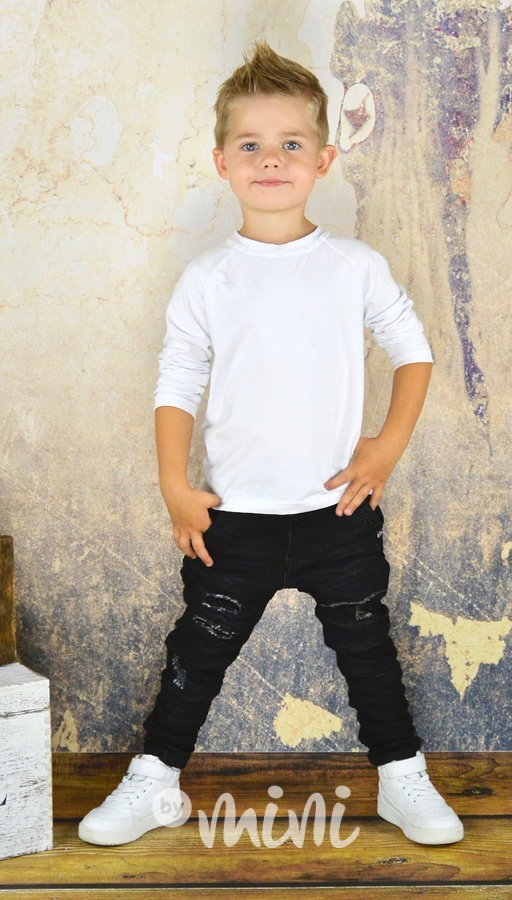 Black ripped jeans