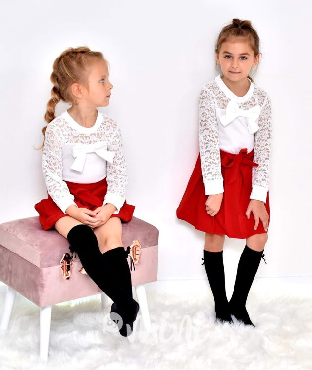 Krajkové body + červená sukýnka