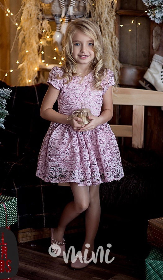Růžové krajkové Princess šaty