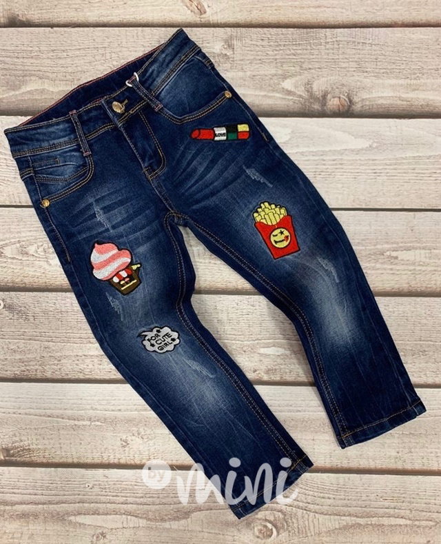 Jeans s nášivkami